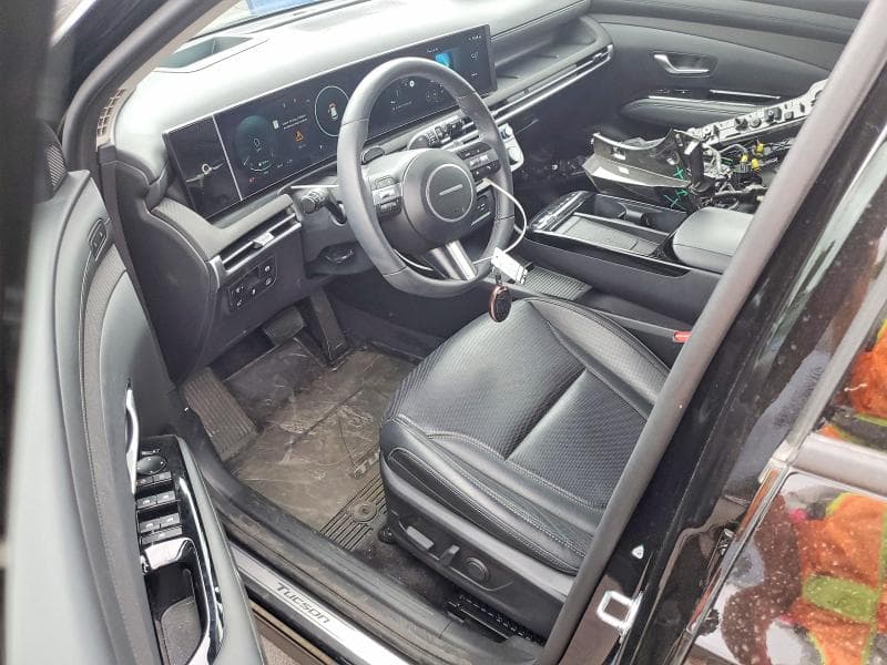 2025 HYUNDAI TUCSON LIMITED 8