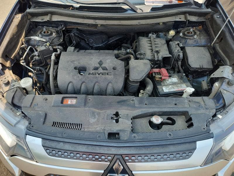 2019 MITSUBISHI OUTLANDER SE/SEL/LE 11
