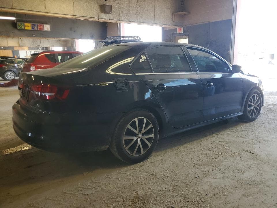2017 VOLKSWAGEN JETTA SE 3