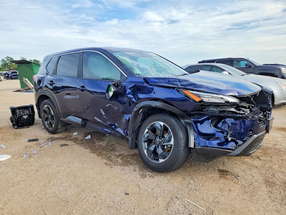 2024 NISSAN ROGUE SV 4