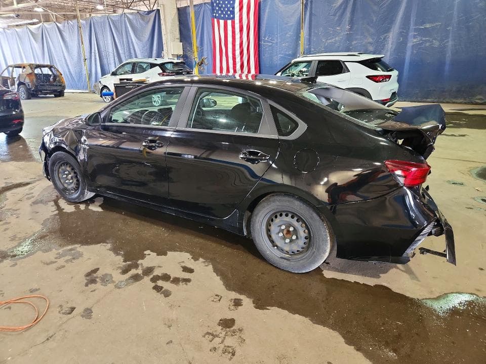 2022 KIA FORTE FE 2