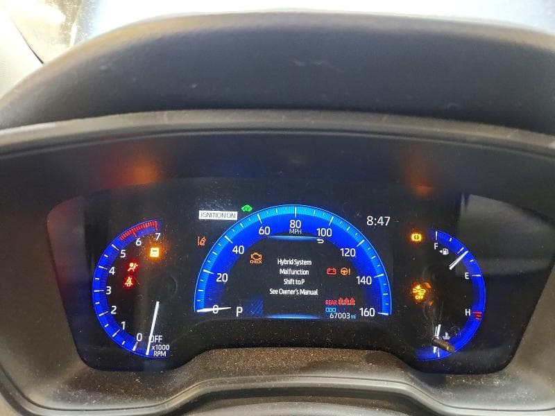 2021 TOYOTA COROLLA LE 9