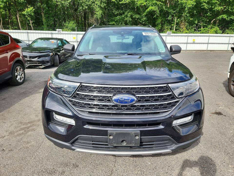 2021 FORD EXPLORER XLT 5