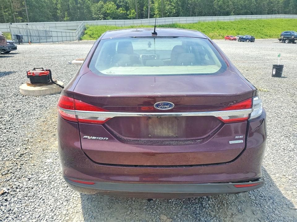 2017 FORD FUSION SE 6