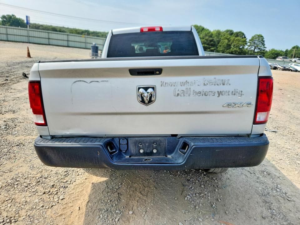 2017 RAM 1500 ST 6