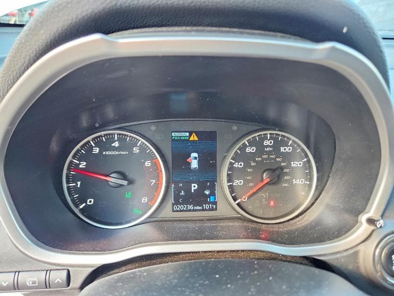 2024 MITSUBISHI ECLIPSE CROSS SE 9