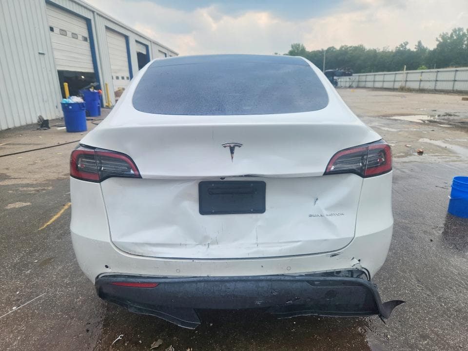 2022 TESLA MODEL Y 6