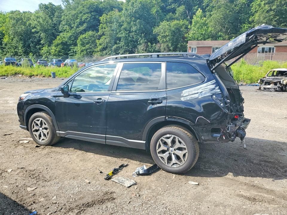 2024 SUBARU FORESTER PREMIUM 2