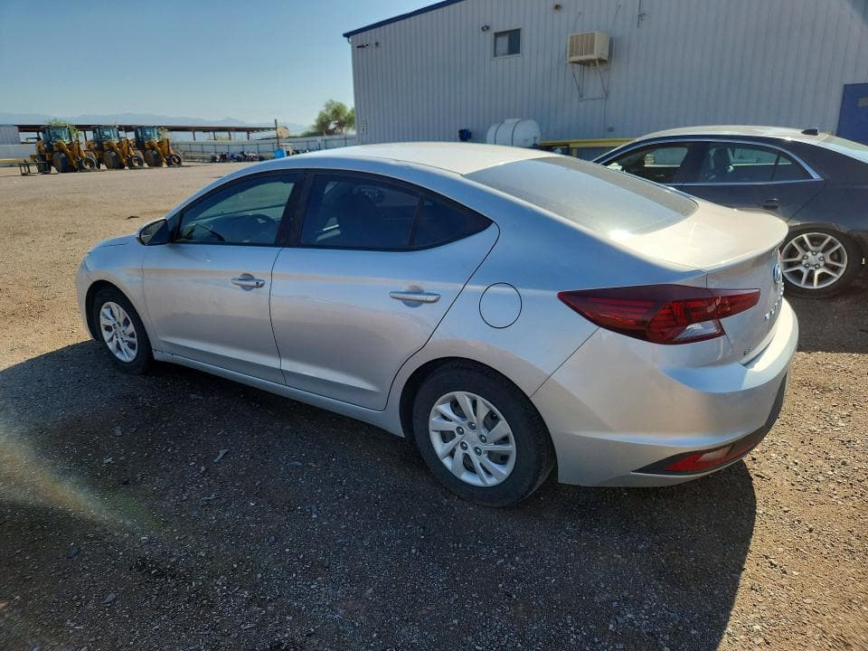 2020 HYUNDAI ELANTRA SE 2