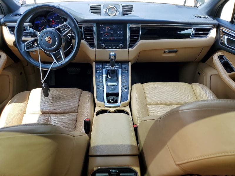 2017 PORSCHE MACAN 8