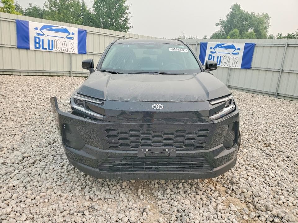2026 TOYOTA RAV4 XLE PREMIUM 5
