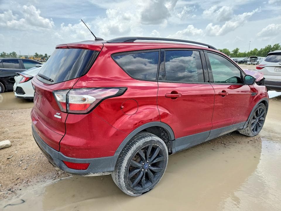 2017 FORD ESCAPE SE 3