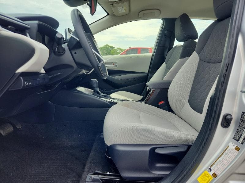 2020 TOYOTA COROLLA LE 7