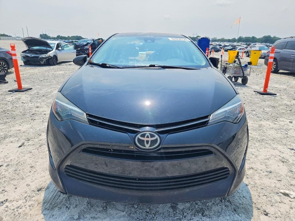 2018 TOYOTA COROLLA LE 5