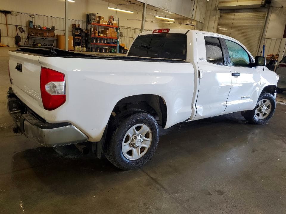2017 TOYOTA TUNDRA SR5 3