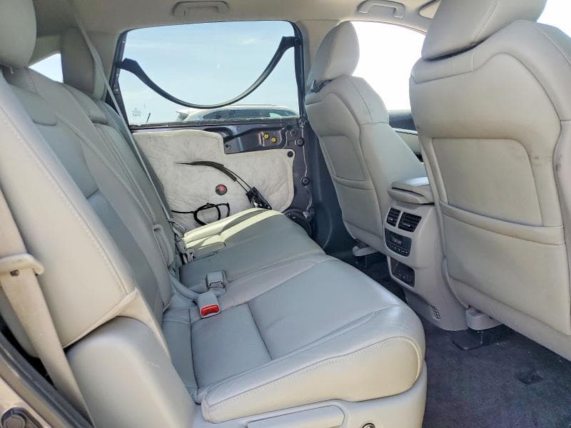2017 ACURA MDX 11