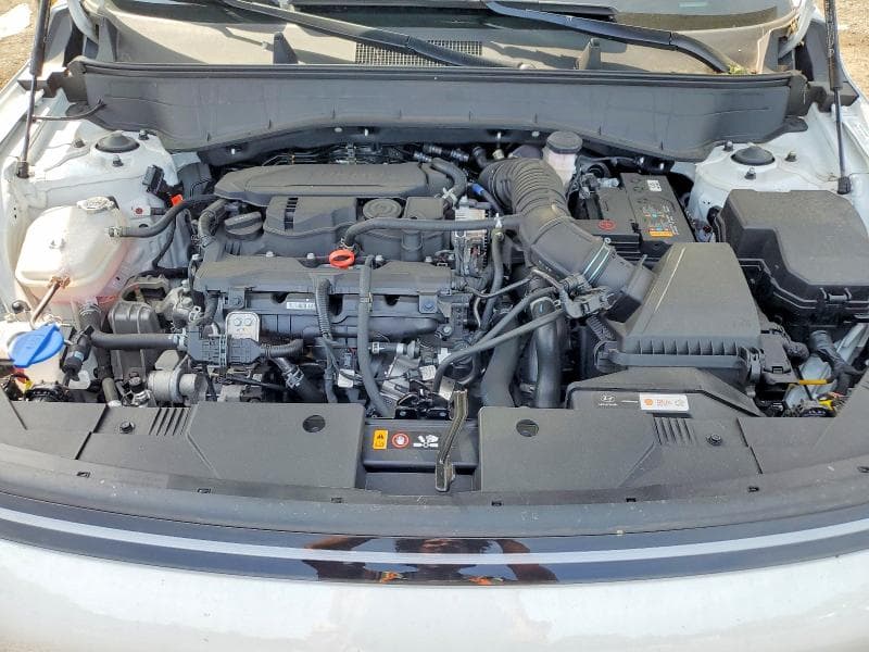 2026 HYUNDAI KONA SEL PREMIUM 12