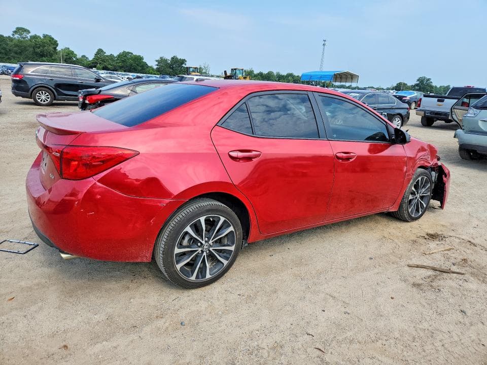 2017 TOYOTA COROLLA XSE 3
