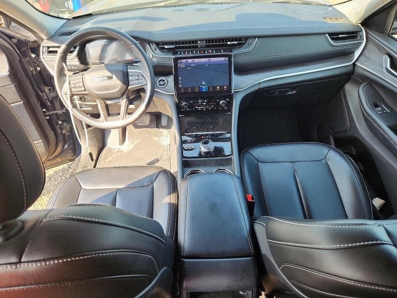 2023 JEEP GRAND CHEROKEE LIMITED 8