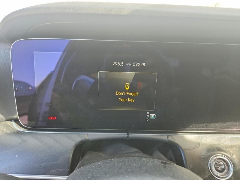 2022 MERCEDES-BENZ E 350 9