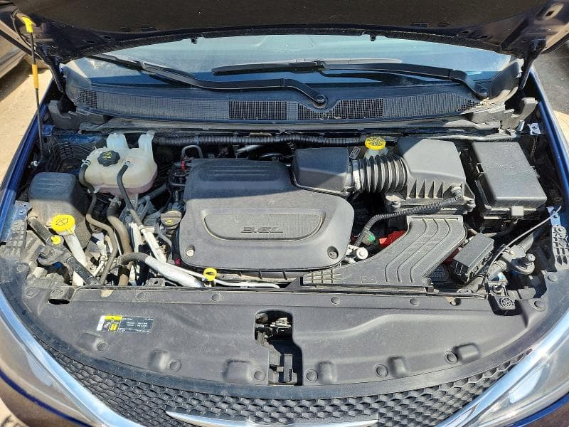 2019 CHRYSLER PACIFICA TOURING L PLUS 12
