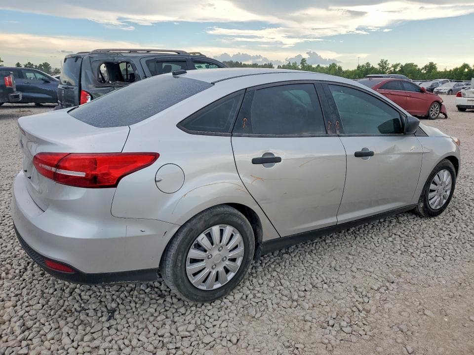 2017 FORD FOCUS S 3