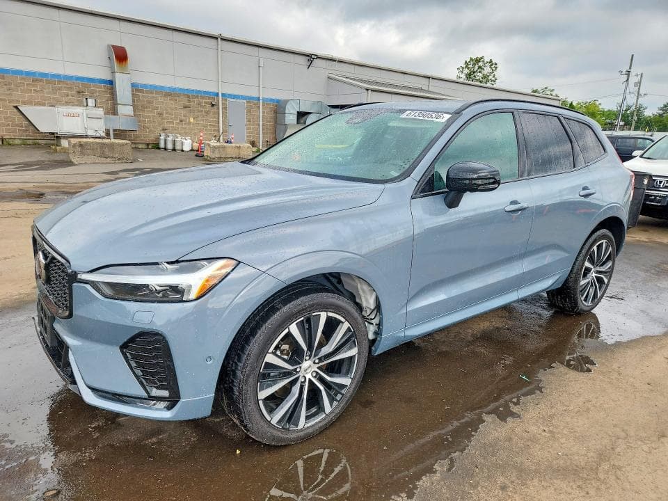 2024 VOLVO XC60 PLUS - 1