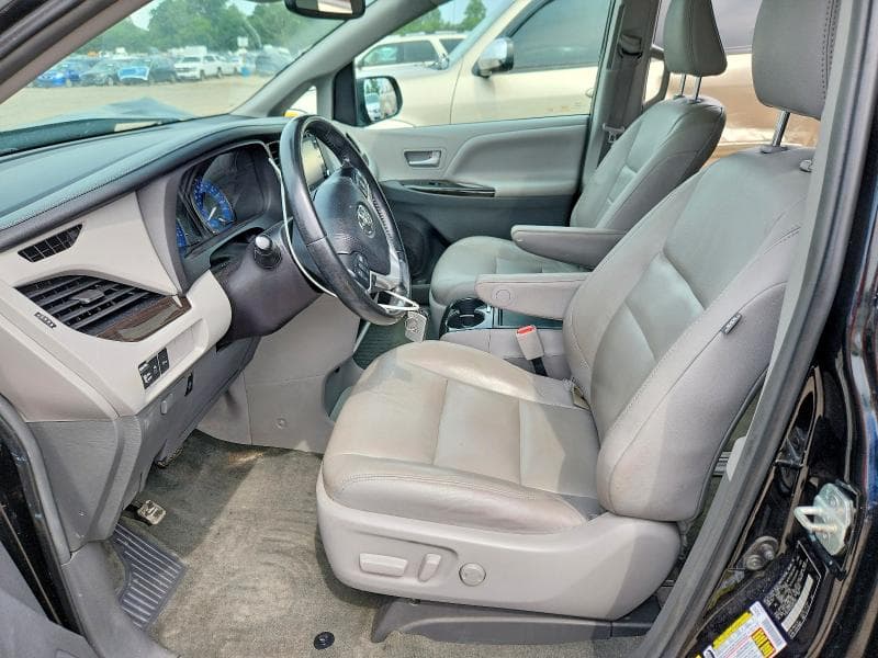 2018 TOYOTA SIENNA XLE 7-PASSENGER 7