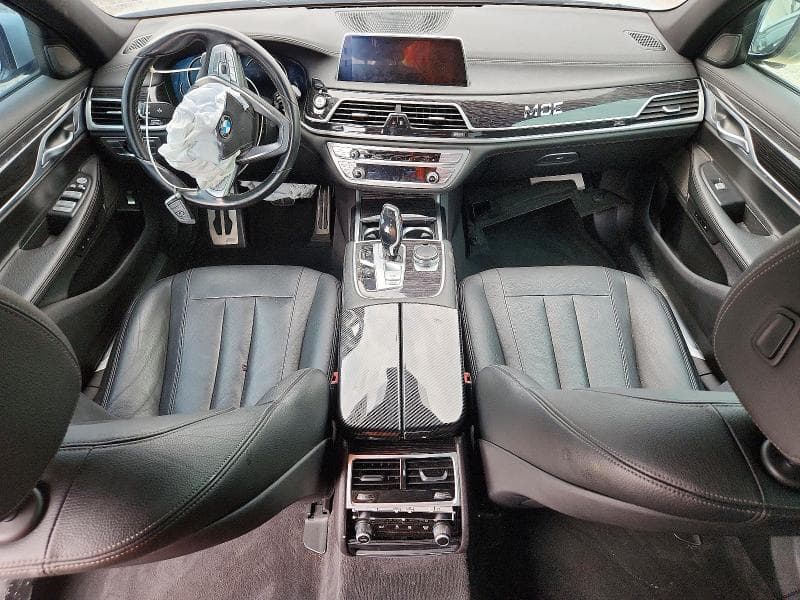 2019 BMW 740 I 8