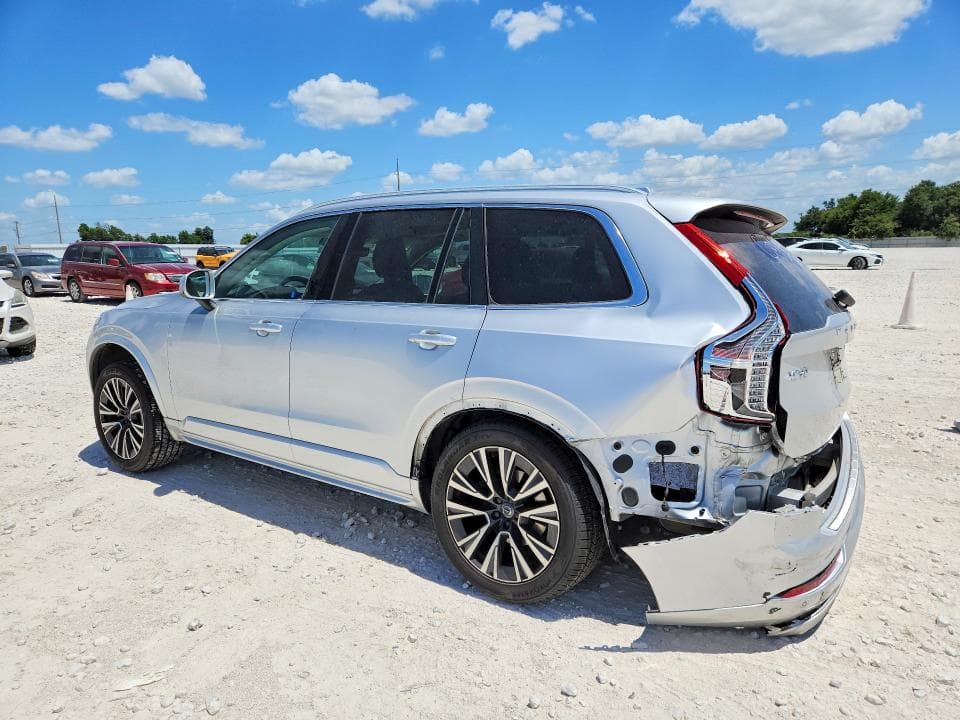 2021 VOLVO XC90 T5 MOMENTUM 2