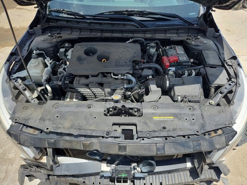 2019 NISSAN ALTIMA SV 11