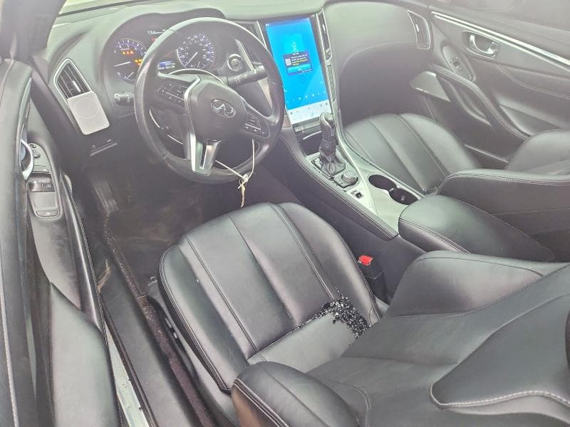 2017 INFINITI Q60 3.0T PREMIUM 8