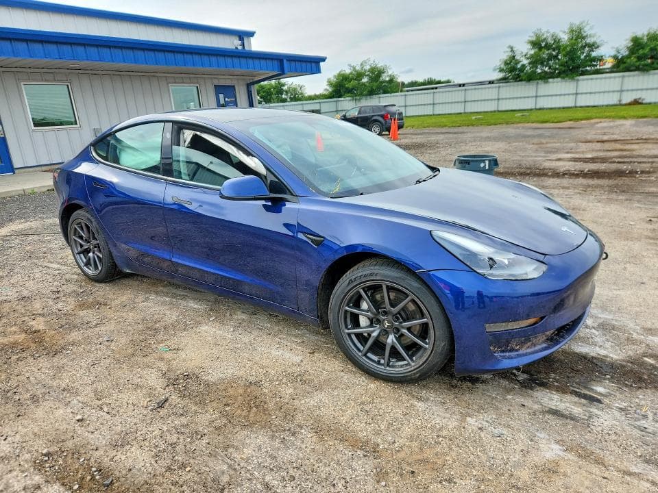 2021 TESLA MODEL 3 4