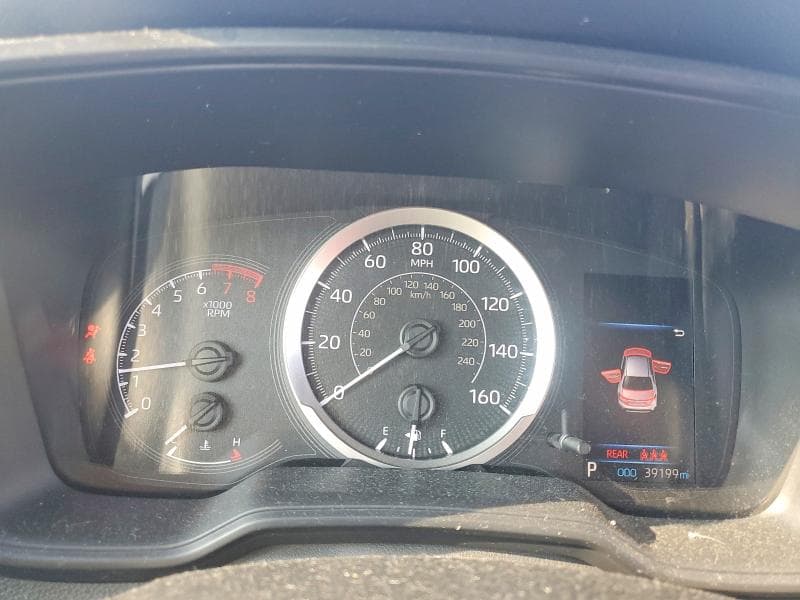 2021 TOYOTA COROLLA LE 9