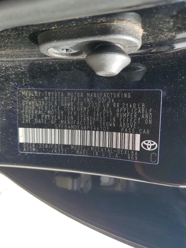 2024 TOYOTA COROLLA LE 12