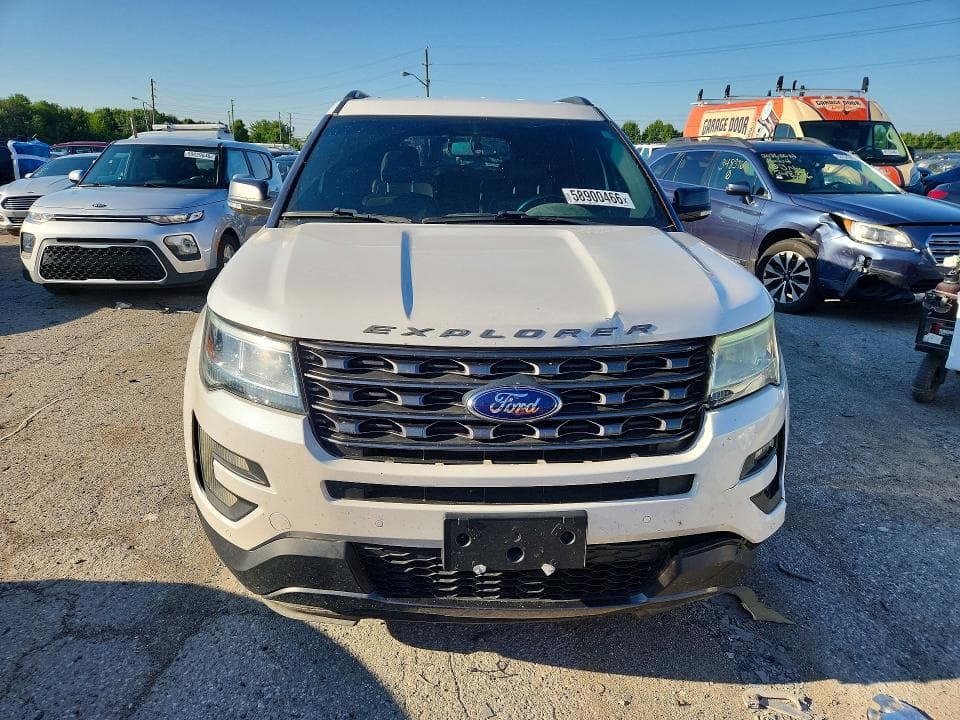 2017 FORD EXPLORER XLT 5