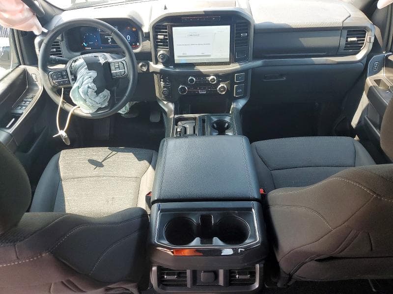 2024 FORD F150 XLT 8