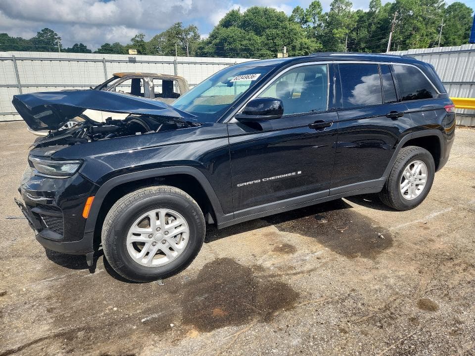 2023 JEEP GRAND CHEROKEE LAREDO - 1