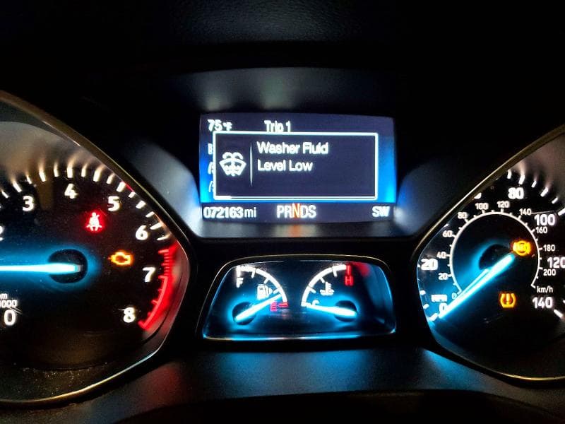 2017 FORD ESCAPE SE 9