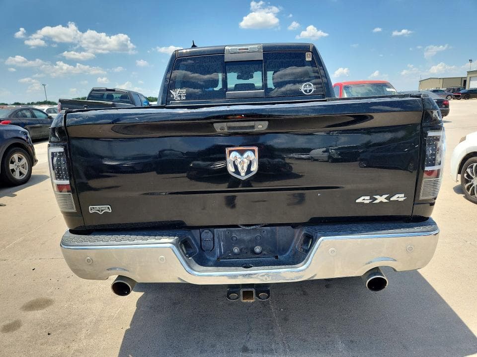 2017 RAM 1500 LARAMIE 6