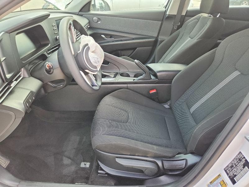 2024 HYUNDAI ELANTRA SE 7