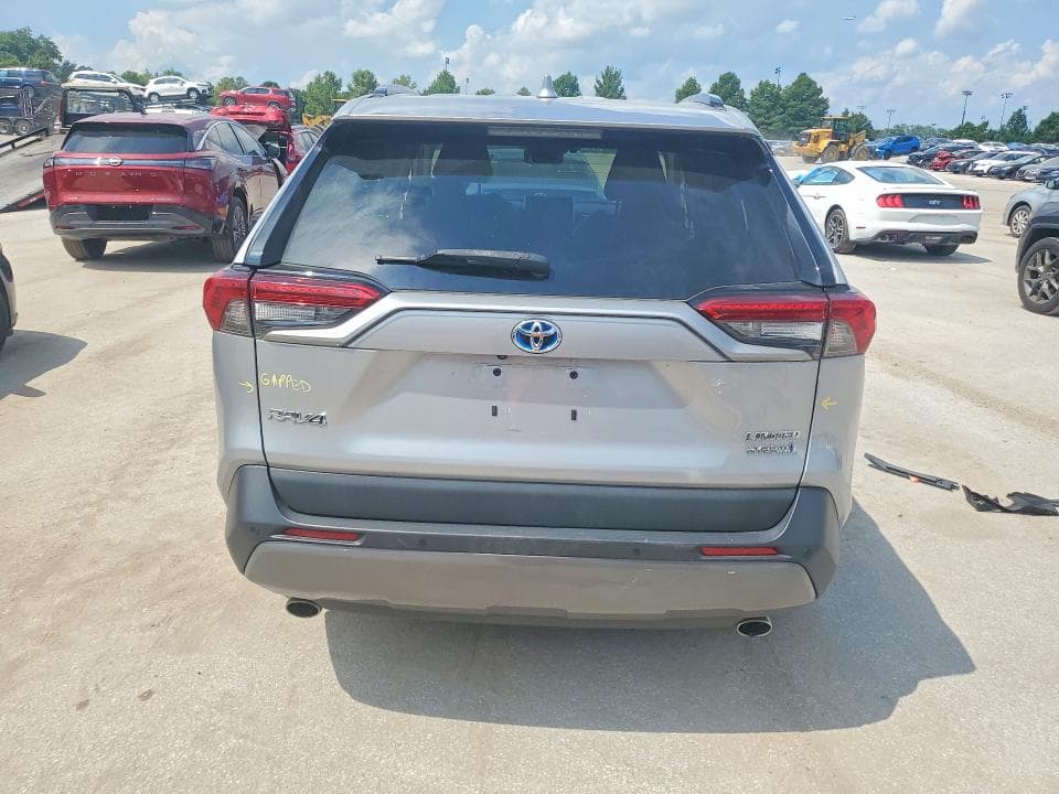 2019 TOYOTA RAV4 LIMITED 6