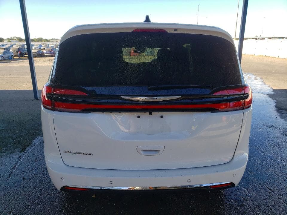 2026 CHRYSLER PACIFICA SELECT 6