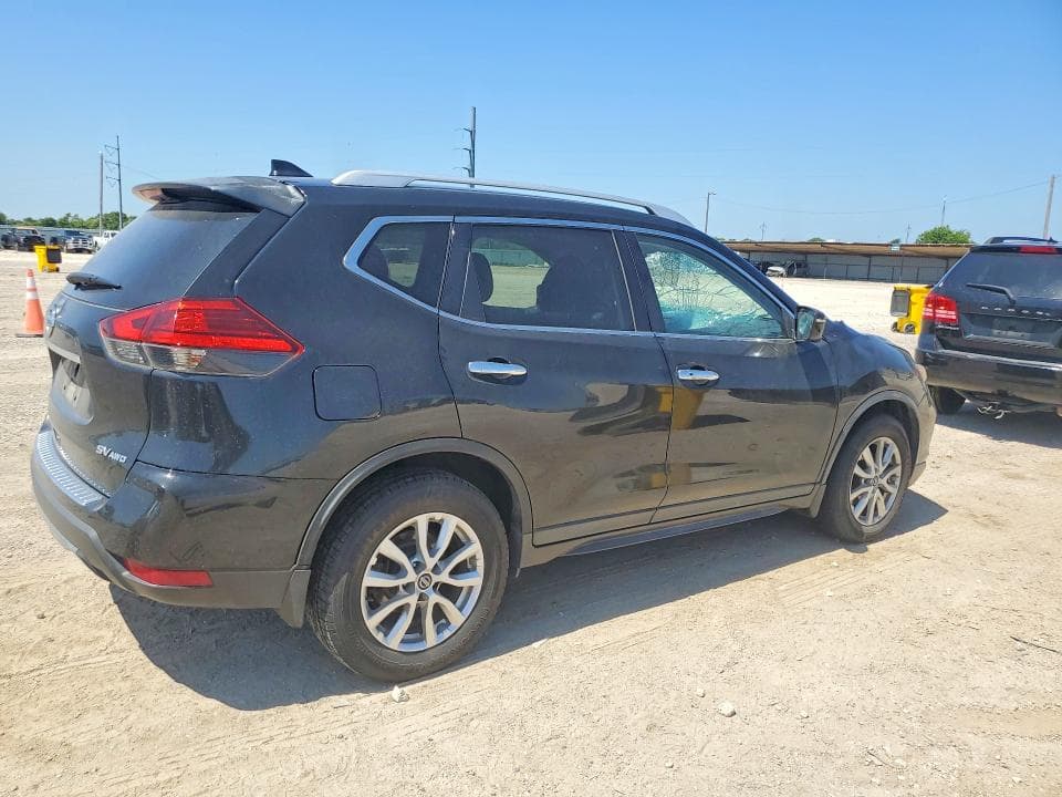 2017 NISSAN ROGUE SV 3