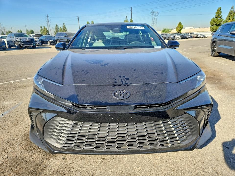 2026 TOYOTA CAMRY SE 5