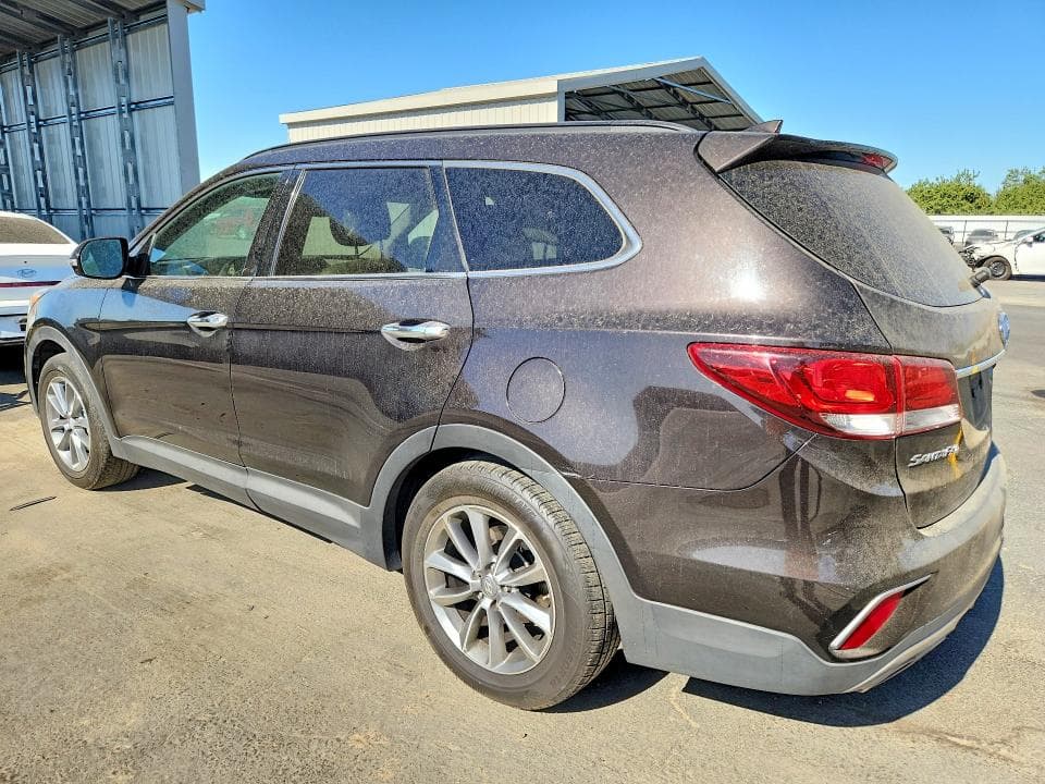 2017 HYUNDAI SANTA FE SE 2