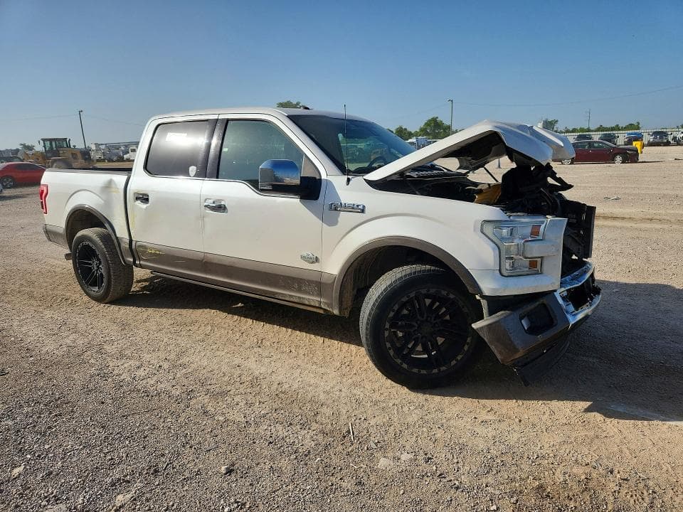 2017 FORD F150 SUPERCREW 4