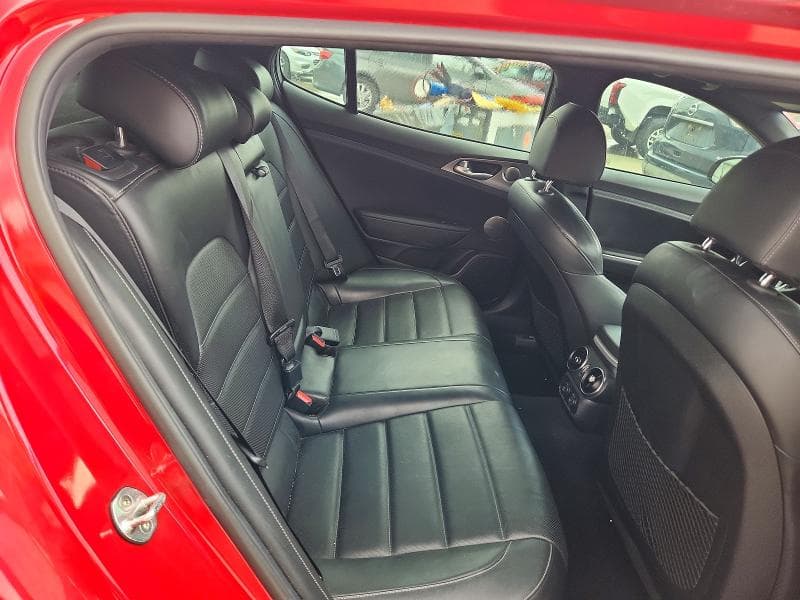 2020 KIA STINGER GT2 10