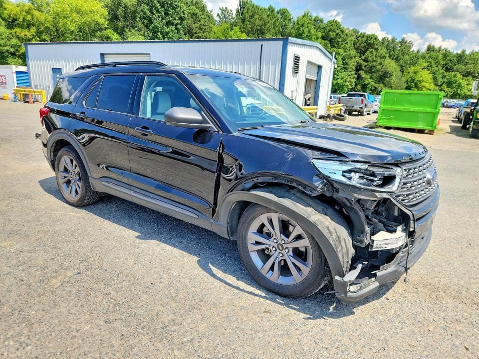 2021 FORD EXPLORER XLT 4