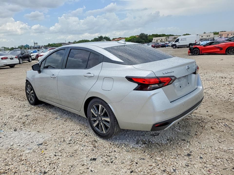 2021 NISSAN VERSA SV 2